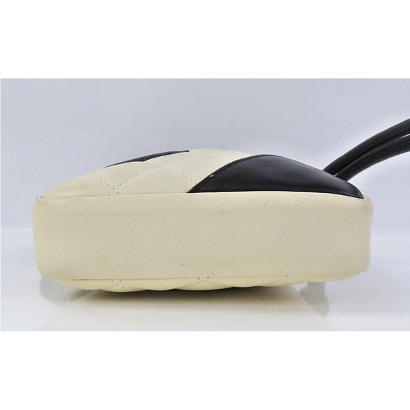 CHANEL Black and Cream Crossbody Bag - Picture 7 of 15